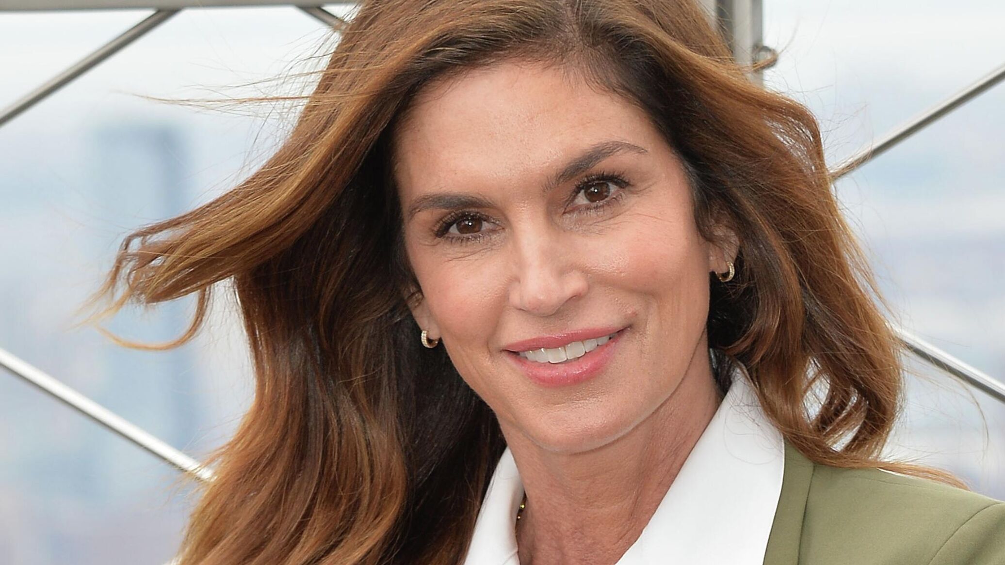 синди кроуфорд сейчас. синди кроуфорд в 30. синди кроуфорд фото. синди кроуфорд сейчас 2021. синди кроуфорд сейчас.