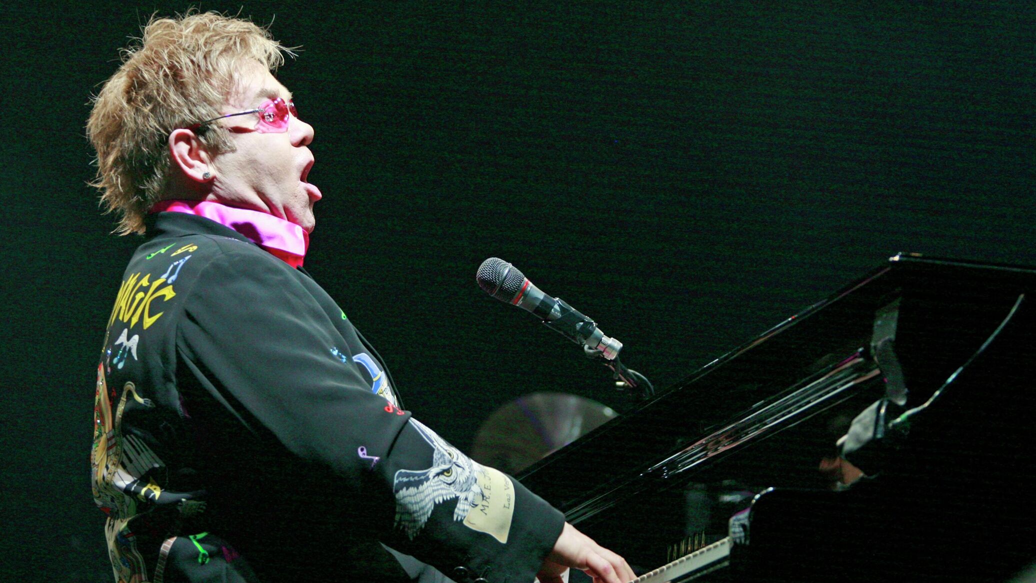 Цирк саратов шоу wow. Выступление приду. Волынщики москвы в архангельск. Принцесса цирка конкурс 2023 саратов. Жена олега пирогова циркач.