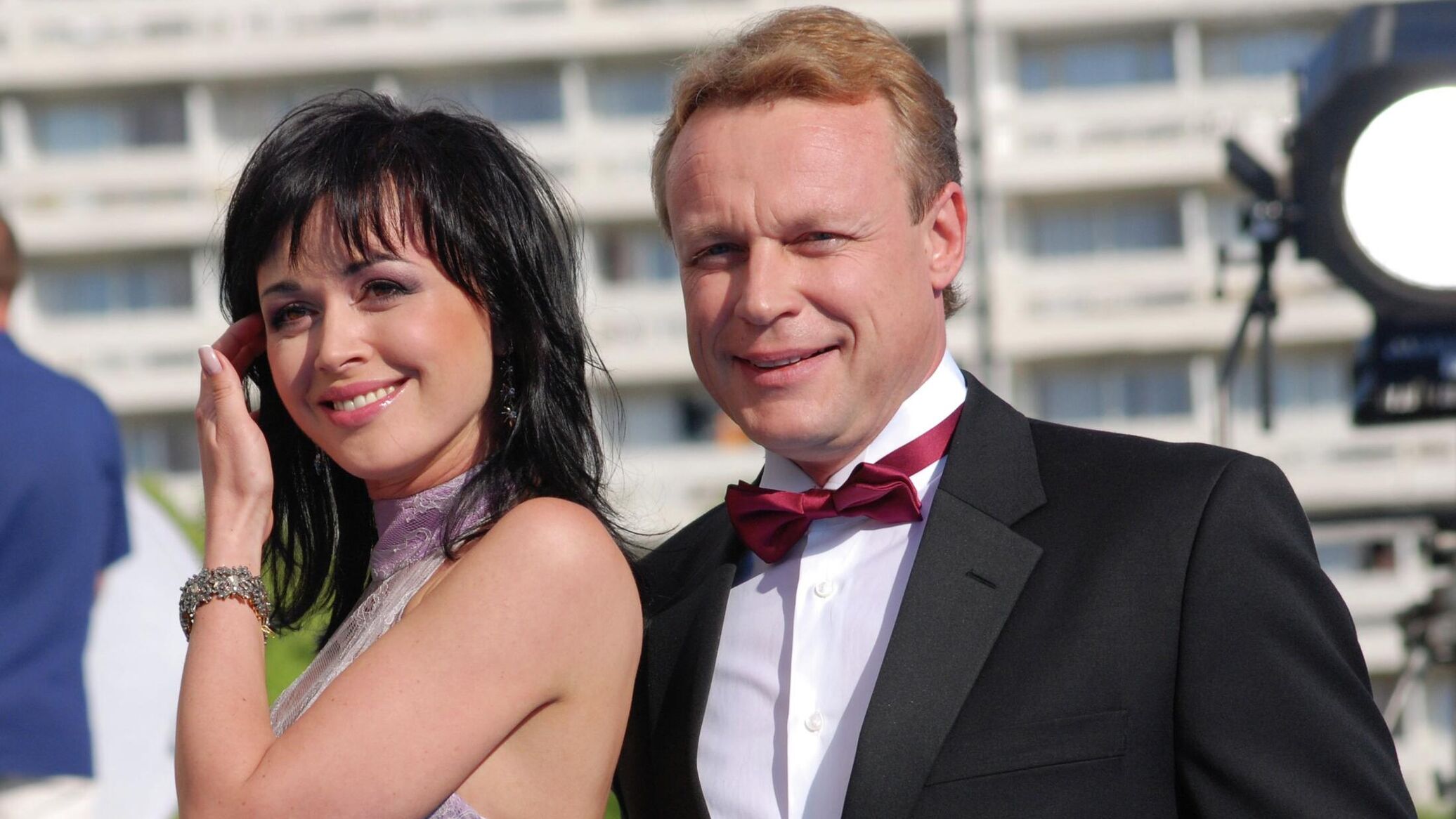 Жигунов заворотнюк почему. Лена миро свадьба. Жигунов и заворотнюк. Жигунов заворотнюк почему. Жигунов и заворотнюк.