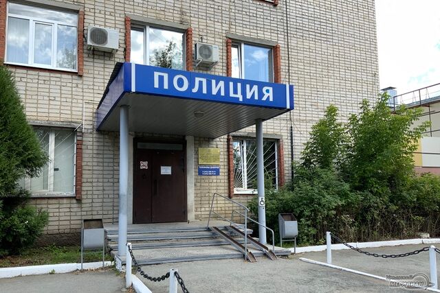 В Екатеринбурге толпа подростков жестоко избила мужчину и требовала денег - Уральский меридиан, 26.07.2025