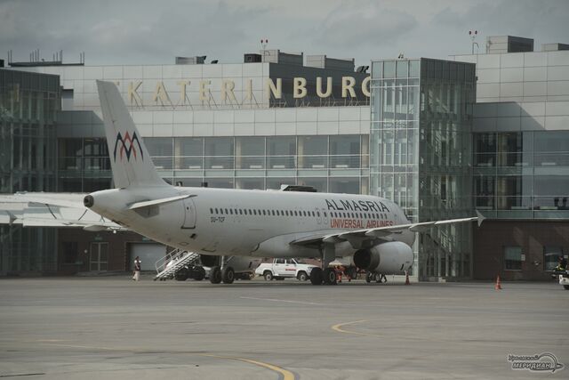 В аэропорту Кольцово задержаны два рейса в Москву и Калининград - Уральский меридиан, 23.09.2025