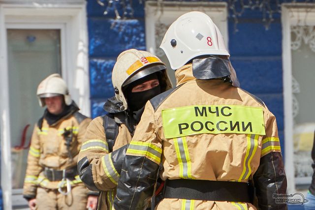 В посёлке Троицкий под Талицей пожарные спасли трёх человек - Уральский меридиан, 09.09.2026