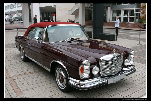 Редкий Mercedes: на Урале продают кабриолет по цене 10 бюджетных кроссоверов - Уральский меридиан, 24.10.2026