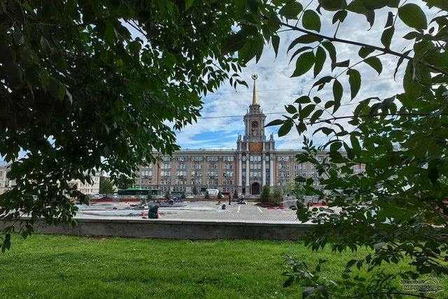 В Екатеринбурге повысили оклады работникам учреждений культуры - Уральский меридиан, 29.10.2026