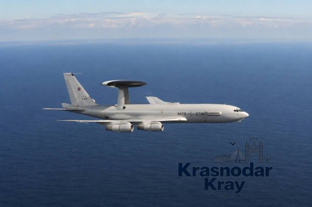 Самолет-разведчик НАТО уже восьмой час кружит над нейтральными водами Черного моря - Краснодар и край, 19.08.2026