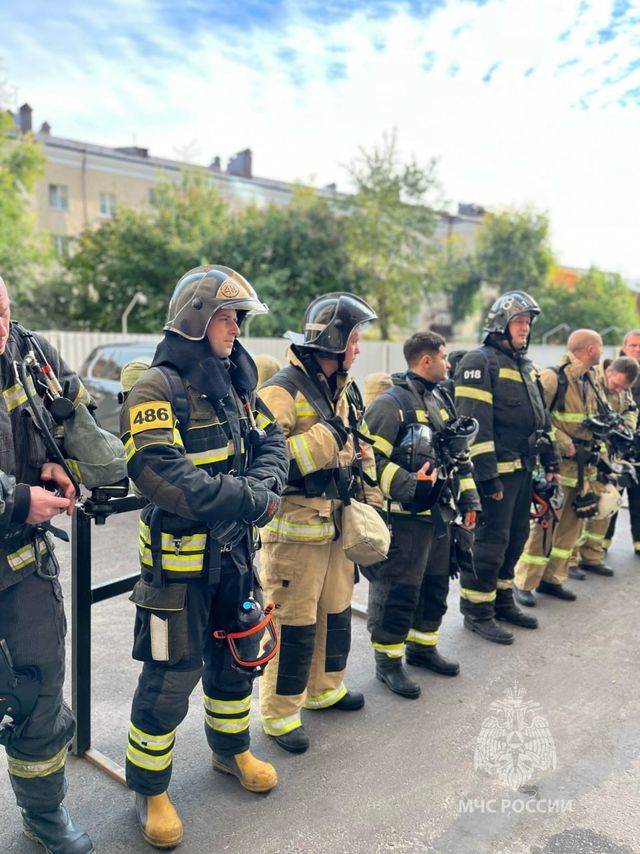 Дистанция в 25 этажей за 3 минуты 55 секунд: воронежские пожарные провели соревнования по скоростному подъему Дистанция в 25 этажей за 3 минуты 55 секунд: воронежские пожарные провели соревнования по скоростному подъему - РИА Воронеж, 02.10.2026