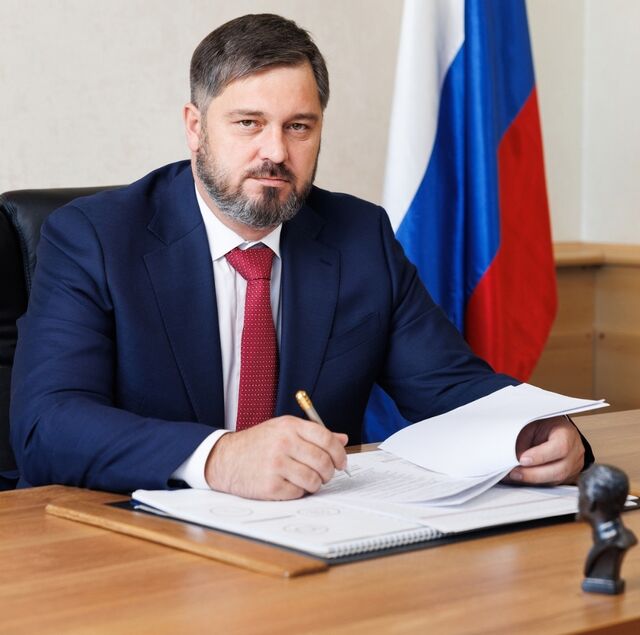 Михаил Клинков поздравил ФК «Химик» с яркой победой - Нижегородская правда, 10.08.2025