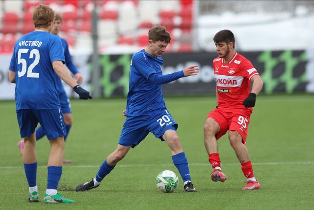 «Пари НН‑М» с поражения стартовал в Молодёжной футбольной лиге - Нижегородская правда, 06.03.2026