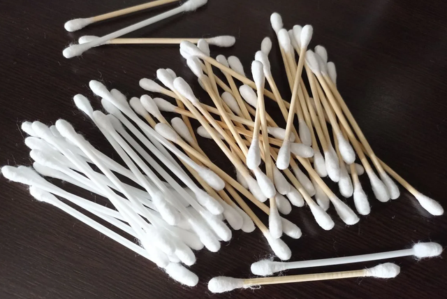 ЛОР-врач Фельдбуш предостерегла от чистки ушей ватными палочками - Нижегородская правда, 13.04.2026