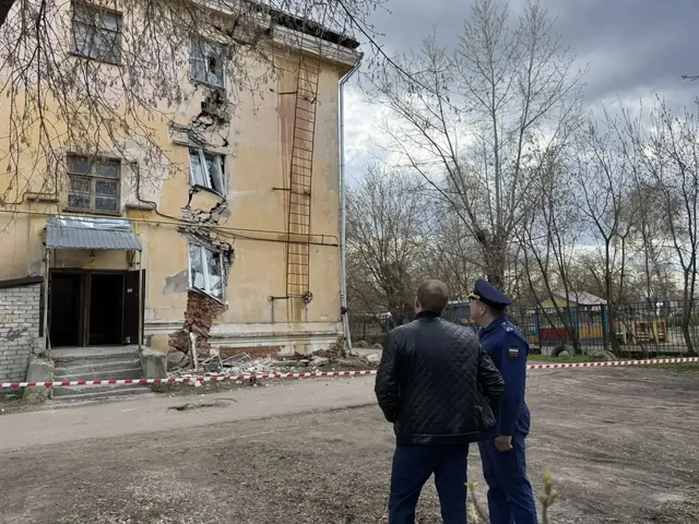 Уголовное дело возбудили из-за треснувшего дома в Балахне - Нижегородская правда, 17.04.2026
