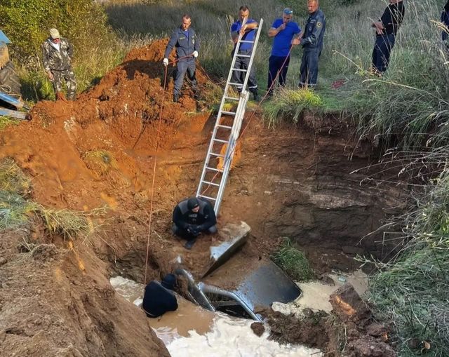 Появилось видео с места гибели нижегородцев в карстовом провале в Вачском районе - Нижегородская правда, 21.09.2026