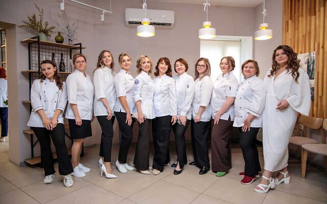 В Воронеже состоялся выпуск второго потока «Школы кондитеров» - Время Воронежа, 19.06.2025