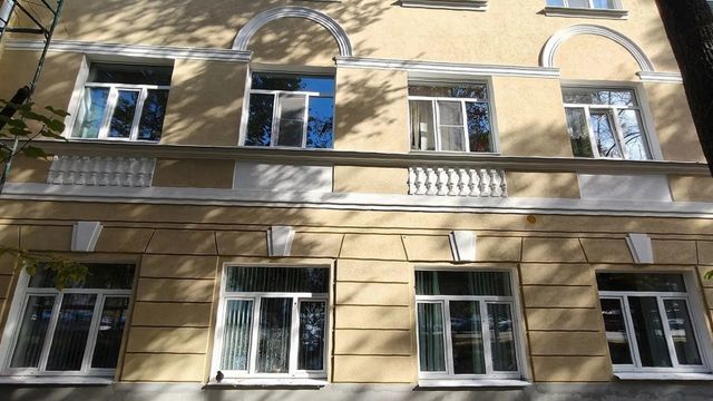 В Воронеже ремонтируют фасад больницы с историей в 90 лет - Время Воронежа, 12.10.2026