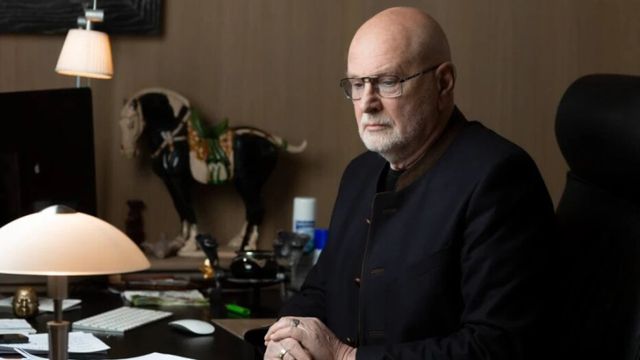 Гусев поздравил с 80-летием худрука воронежского драмтеатра Владимира Петрова - Время Воронежа, 18.10.2026