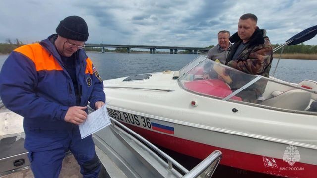 Воронежцам напомнили о правилах безопасности во время осенней рыбалки - Время Воронежа, 25.10.2026