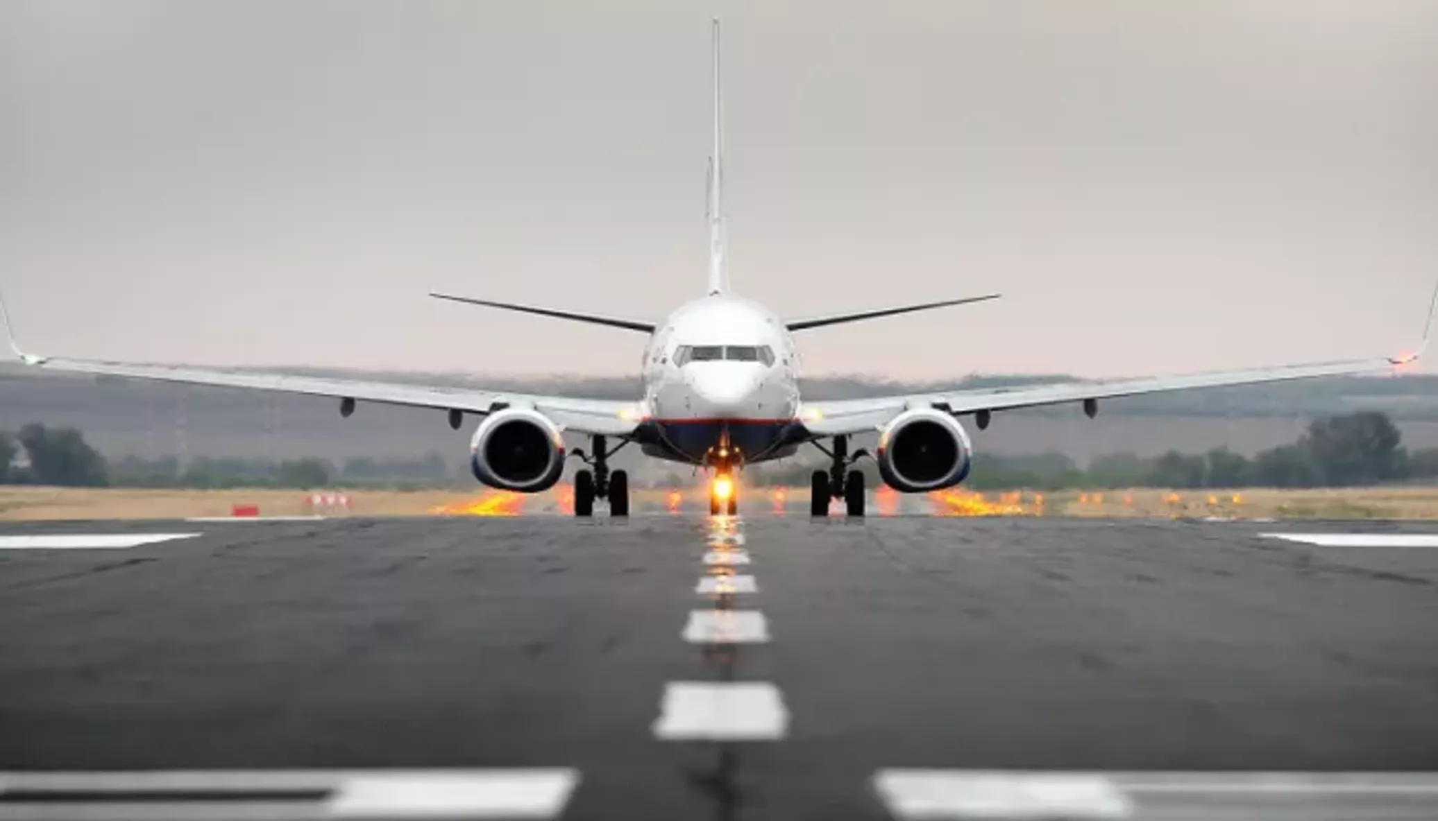 Як 42 ютэйр. Схема захода на посадку. Максимальная скорость самолета. Взлетная скорость ту. Jakovlev yak 42.