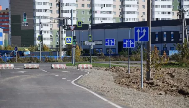 В Барнауле на проспекте Энергетиков открыли отремонтированную дорогу - Толк, 02.10.2024