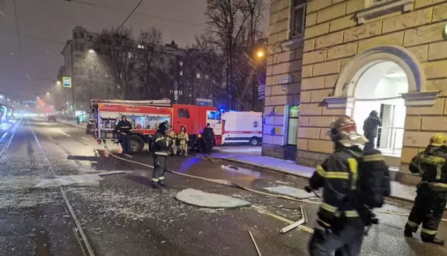 В отделении банка в Санкт-Петербурге прогремел взрыв - Толк, 22.12.2024