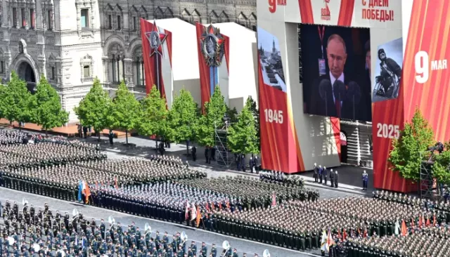 На Красной площади прошел военный парад в честь 80-летия Победы - Толк, 09.05.2025