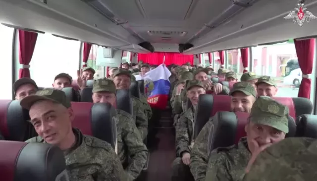 Россия вернула последних 303 военнопленных с подконтрольных Киеву территорий - Толк, 25.05.2025