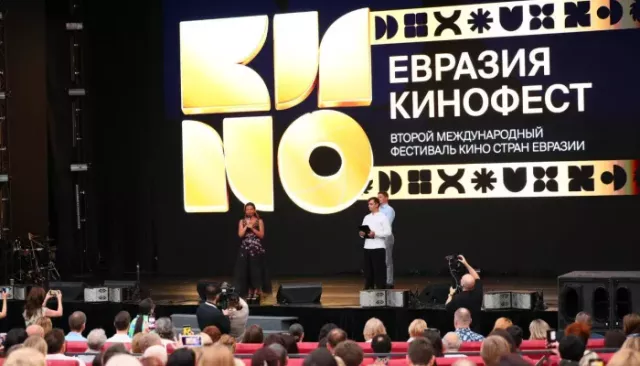 "Проснется и снимет еще": Симоньян выступила на премьера фильма Кеосаяна - Толк, 15.06.2025