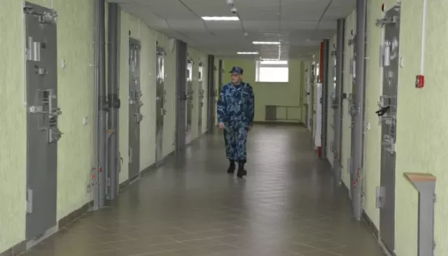 Собственника сети частных медклиник из Бийска заключили в СИЗО - Толк, 14.08.2025