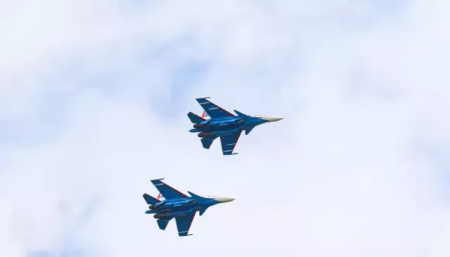 Барнаульский священник рад, что не будет салюта, и молится об отмене авиашоу - Толк, 15.08.2025