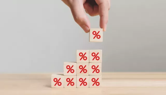 Сумма налогов на банковские вклады в Алтайском крае за год выросла почти в три раза - Толк, 12.11.2025