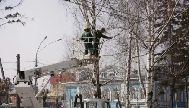 Уборка снега, ТКО и земляные работы: в Барнауле меняют Правила благоустройства Уборка снега, ТКО и земляные работы: в Барнауле меняют Правила благоустройства - Толк, 17.11.2025