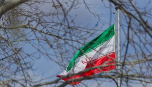 Армия Израиля проводит новую серию ударов по Ирану - Толк, 01.03.2026