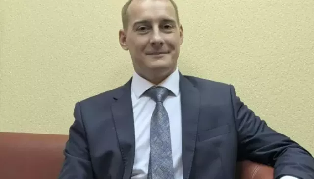 Ветеран СВО Константин Некрасов возглавил барнаульскую школу №60 - Толк, 05.03.2026