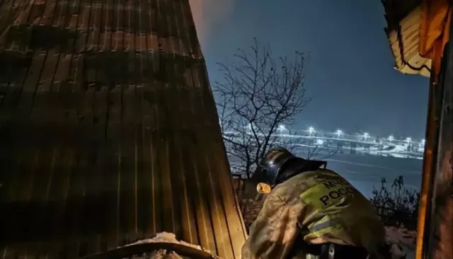 В селе Республики Алтай сгорел частный двухэтажный дом - Толк, 07.03.2026