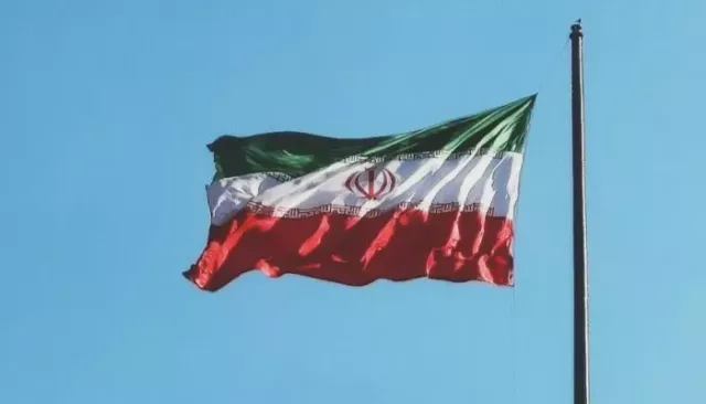 Секретарь Совбеза Ирана заявил, что несколько американских военных попали в плен - Толк, 08.03.2026