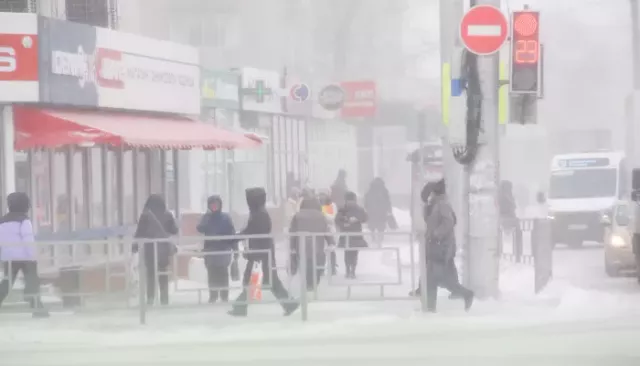 В Барнауле бушует мартовская метель: когда закончится шторм и придет оттепель - Толк, 12.03.2026