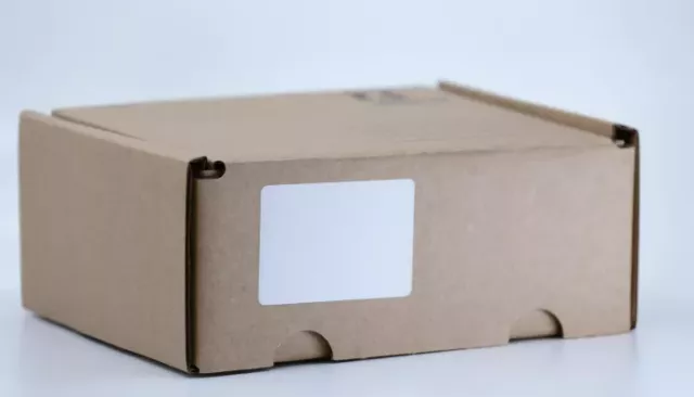 Юного барнаульца обвиняют в ограблении пункта выдачи заказов на 370 тысяч рублей - Толк, 17.03.2026