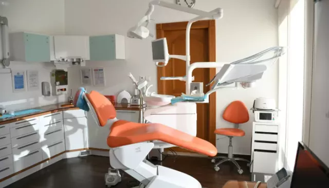 Дыра в сердце образовалась у россиянина после посещения стоматолога - Толк, 02.04.2026