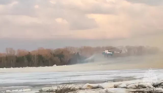 Вода в домах и эвакуация: паводок пришел в восемь районов Алтайского края - Толк, 07.04.2026