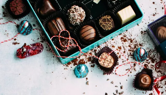 Код на сладости: в Алтайском крае начали маркировать кондитерские изделия - Толк, 13.04.2026