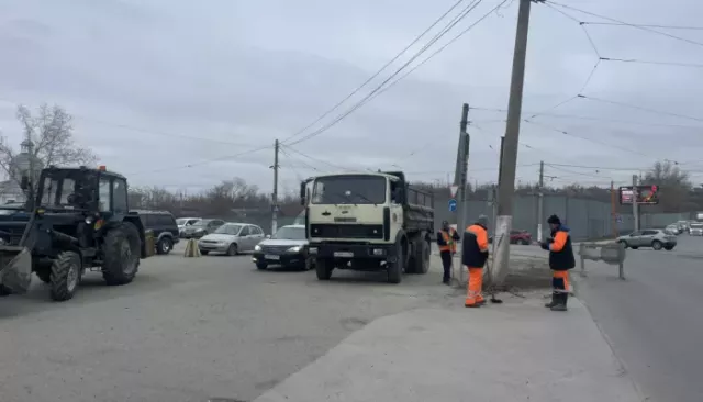 Барнаульские дороги убирают в "чистый четверг": где идут работы - Толк, 16.04.2026