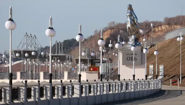 Местами снег и около +2 градусов ожидается в Алтайском крае 16 апреля - Толк, 16.04.2026