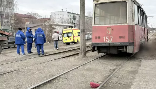 Трамвай насмерть сбил женщину в Бийске - Толк, 16.04.2026