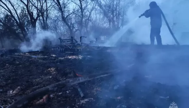В доме семьи с пятью детьми в Алтайском крае произошел пожар - Толк, 19.04.2026
