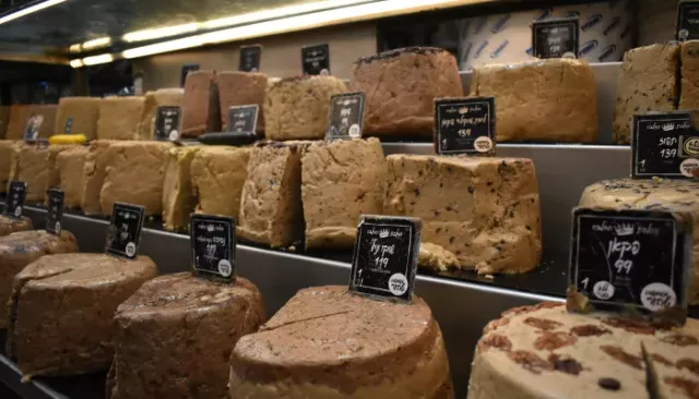 Лакомство с "подводными камнями": чем полезна и опасна халва - Толк, 29.04.2026