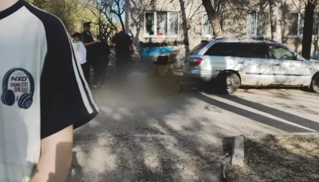 В Барнауле мужчина вышел из магазина, упал и умер - Толк, 02.05.2026