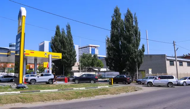 Губернатор поручил ежедневно отчитываться о ситуации с топливом в Алтайском крае Губернатор поручил ежедневно отчитываться о ситуации с топливом в Алтайском крае - Толк, 09.07.2026