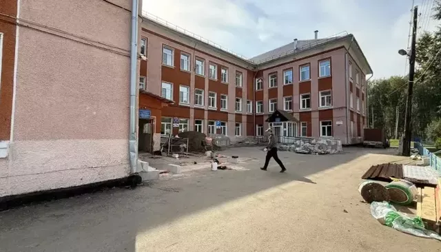 На ремонт поликлиники в одном из районов Алтайского края выделили более 40 млн рублей - Толк, 06.09.2026