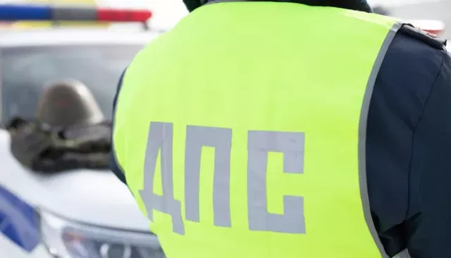 Оторвало ногу: автомобиль насмерть сбил женщину на трассе в Алтайском крае - Толк, 27.09.2026