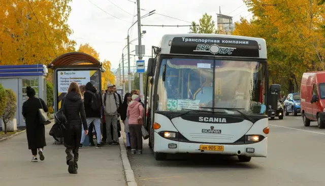 Малый, средний и большой: в Барнауле ищут перевозчиков на восемь автобусных маршрутов - Толк, 13.10.2026