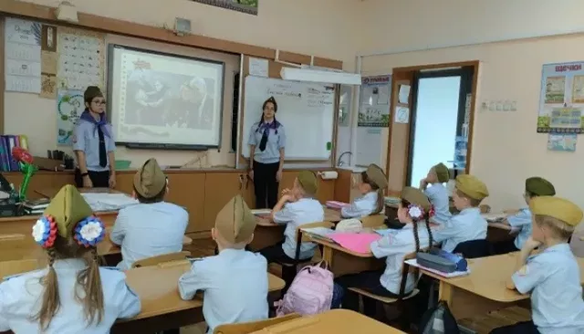 Барнаульским школьникам рассказали о подвиге учителей в годы ВОВ - Толк, 13.10.2026