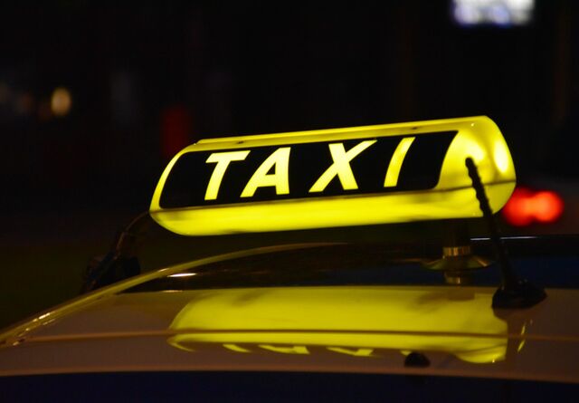 Барнаул оказался на третьем месте по уровню спроса на таксистов в России - Алтапресс — новости Барнаула и Алтайского края, 21.05.2024